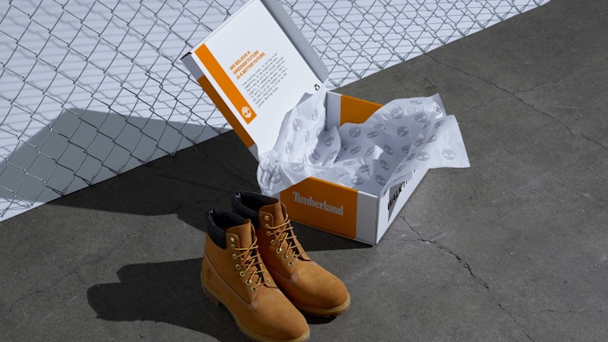 Photo of timberland boots and shoe box.